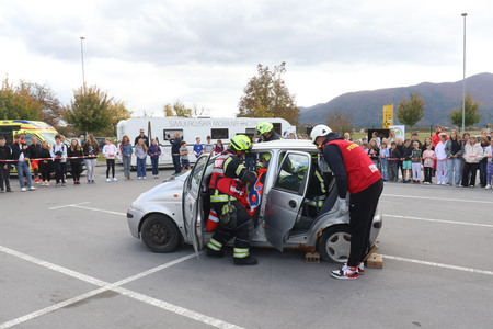 Slovenija oživlja 29 Foto Ljubo Vukelič